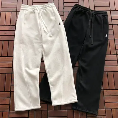 ￥ 185 RA🔥PH🔥AU🔥EN TROUSERS FLEECE 88081202 (im 185CM 80KG iwear size S in the photo)