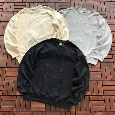 ￥~195 D🔥O🔥SWEATER 66081416 (im 185CM 80KG iwear size L in the photo)