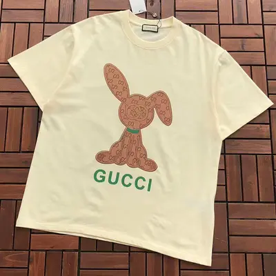 ￥ ~ 119 G🔥C🔥I T-SHIRT 55081479 (im 185CM 70KG iwear size L in the photo)