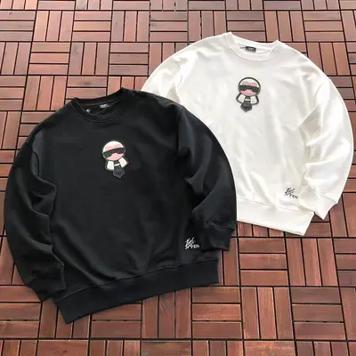 ￥~195 F🔥🔥D🔥SWEATER 66081639 (im 185CM 80KG iwear size M in the photo)