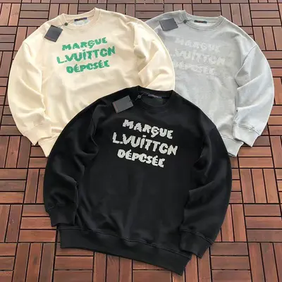￥~195 L🔥SWEATER 66081637 (im 185CM 80KG iwear size L in the photo)