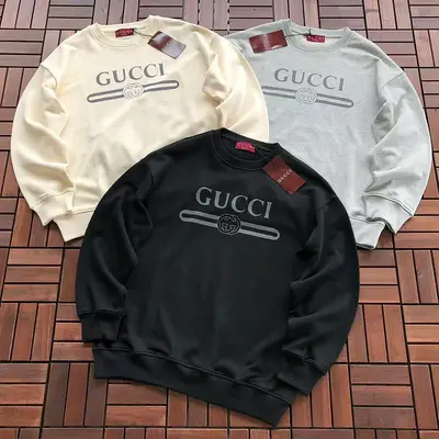 ￥~195 G🔥C🔥I SWEATER 66081632 (im 185CM 80KG iwear size M in the photo)