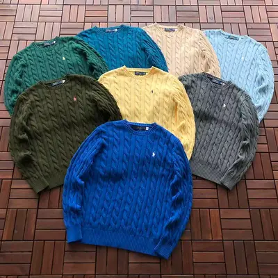 ￥ 169 RA🔥PH🔥AU🔥EN SWEATER 88081619 (im 185CM 70KG iwear size M in the photo)