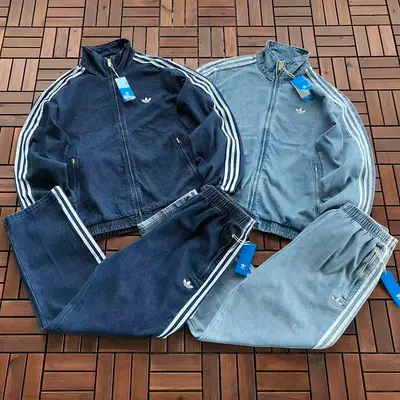 TOP ¥ 215 PANTS ¥ 195 🔥DI🔥AS JACKET JEANS 88081765 (im 185CM 80KG iwear size M in the photo)