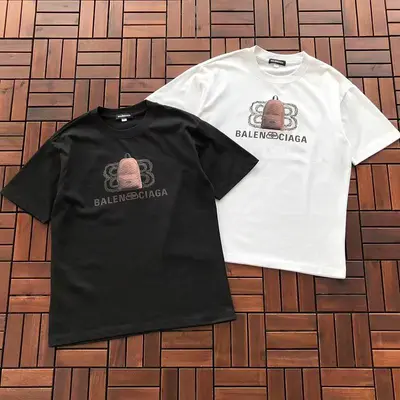 ￥169 B🔥L🔥🔥🔥IA🔥A T-SHIRT 88081759 (im 185CM 70KG iwear size L in the photo)