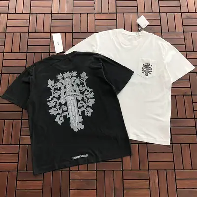 ￥ ~ 109 CH🔥OM🔥 HE🔥RTS T-SHIRT 55081713 (im 185CM 80KG iwear size L in the photo)