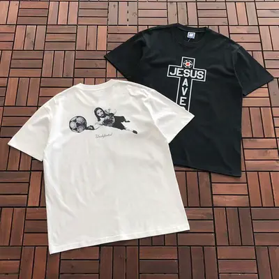 ￥ ~ 85 UNDEFEATED T-SHIRT 55081701 (im 185CM 80KG iwear size L in the photo)
