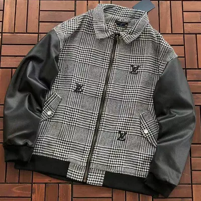 ￥~299 L🔥JACKET 77081730 (im 185CM 70KG iwear size L in the photo)