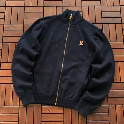 ￥~389 L🔥JACKET SWEATER 77081821 (im 185CM 70KG iwear size M in the photo)