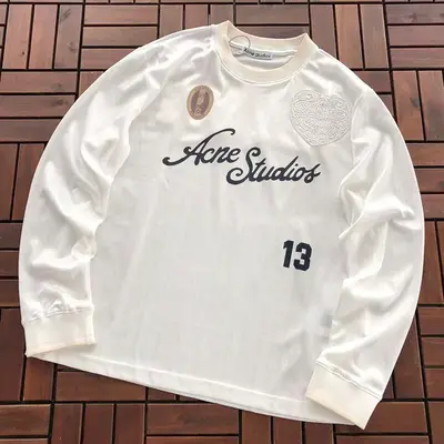 ￥~226 ACNE STUDIOS LONG-SLEEVE 77081819 (im 185CM 70KG iwear size M in the photo)