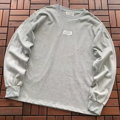 ￥~95 M🔥IS🔥N M🔥R🔥IE🔥A LONG-SLEEVE 77081828 (im 185CM 70KG iwear size 46 in the photo)
