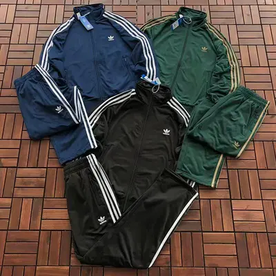 ￥~235 🔥DI🔥AS SWEATER TROUSERS 66081829 (im 185CM 70KG iwear size M in the photo)