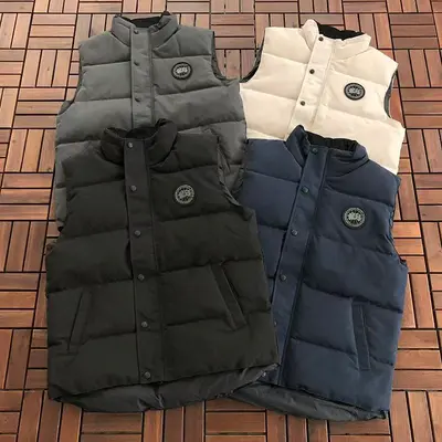 ￥~199 C🔥N🔥🔥A G🔥🔥🔥E DOWN VEST 77081820 (im 185CM 70KG iwear size L in the photo)