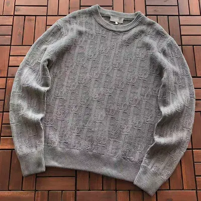 ￥~349 D🔥O🔥SWEATER 66081921 (im 185CM 70KG iwear size 46 in the photo)
