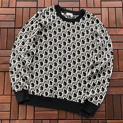 ￥~199 D🔥O🔥 SWEATER 55082024 (im 180CM 68KG iwear size XL in the photo)