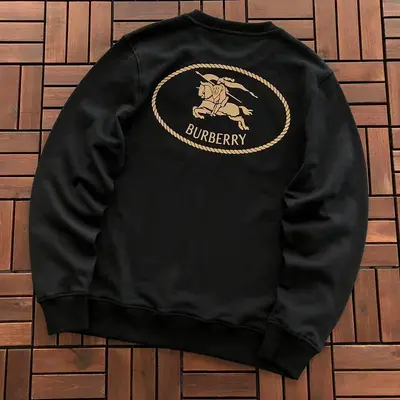 ¥~159 B🔥RB🔥RRY SWEATER 66082013 (im 180CM 68KG iwear size M in the photo)