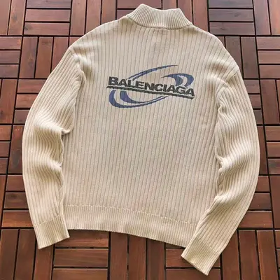 ¥~375 B🔥L🔥🔥🔥IA🔥A SWEATER 66082005 (im 185CM 70KG iwear size M in the photo)
