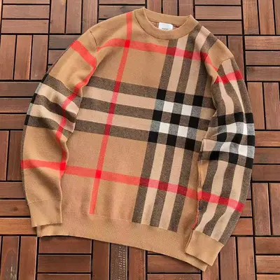¥~179 B🔥RB🔥RRY SWEATER 77082109 (im 180CM 68KG iwear size M in the photo)
