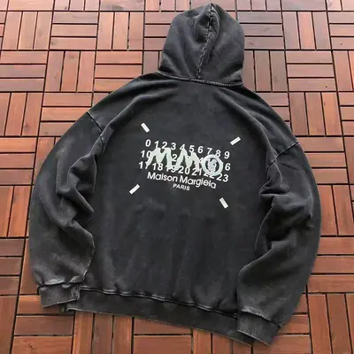 ¥ ~ 266 M🔥IS🔥N M🔥R🔥IE🔥A HOODIE 55082105 (im 185CM 70KG iwear size XL in the photo)