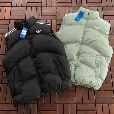 ￥~179 🔥DI🔥AS COTTON VEST 66082108 (im 185CM 70KG iwear size L in the photo)