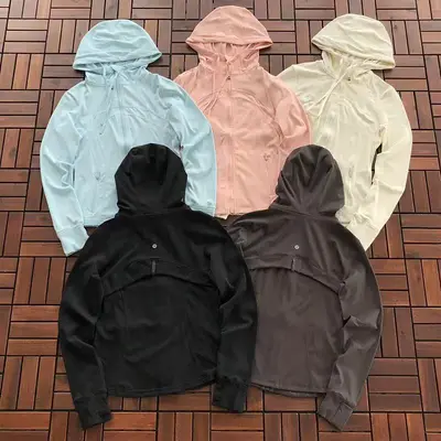 ￥ ~ 199 L🔥🔥UL🔥M🔥N HOODIE WOMAN 77082305