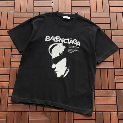 ￥115 B🔥L🔥🔥🔥IA🔥A T-SHIRT 88082302 (im 185CM 80KG iwear size M in the photo)
