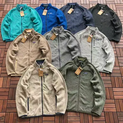 ￥199 P🔥TAG🔥N🔥A SWEATER FLEECE 88082306 (im 185CM 80KG iwear size M in the photo)