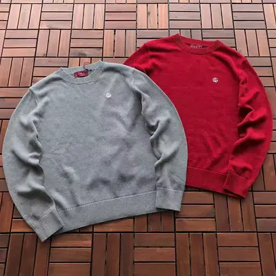 ￥ ~ 278 G🔥C🔥I SWEATER 55082325 (im 185CM 70KG iwear size M in the photo)