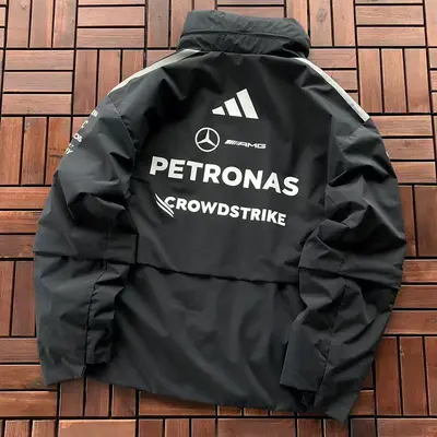 ¥478 🔥DI🔥AS & MERCEDES-AMG PETRONAS JACKET 88082409 (im 185CM 80KG iwear size S in the photo)