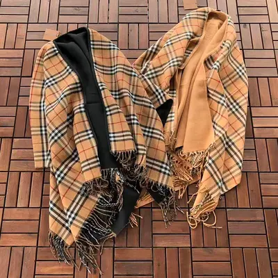 ¥~125 B🔥RB🔥RRY SCARF 55082520(长153CM*宽140CM)
