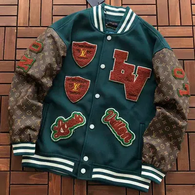 ¥~256 L🔥JACKET 77082542 (im 185CM 70KG iwear size M in the photo)
