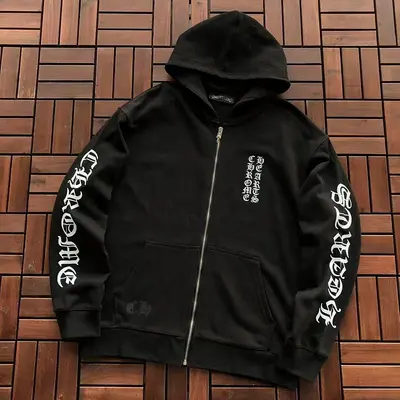 ¥~236 CH🔥OM🔥 HE🔥RTS HOODIE 66082631 (im 180CM 68KG iwear size L in the photo)
