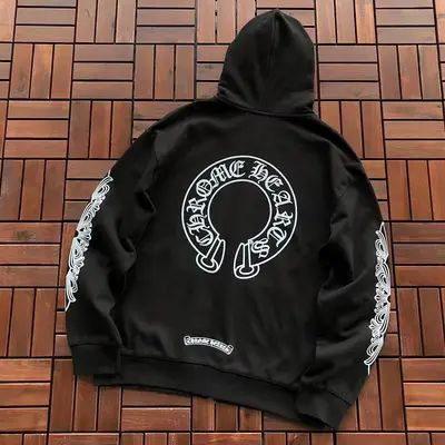 ¥~236 CH🔥OM🔥 HE🔥RTS HOODIE 66082623 (im 180CM 68KG iwear size L in the photo)