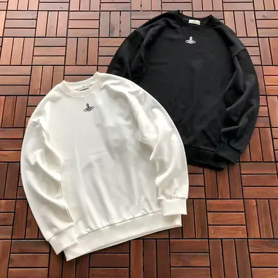 ￥~185 VIVIENNE WESTWOOD SWEATER 55082616 (im 185CM 70KG iwear size M in the photo)