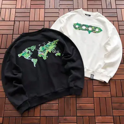 ￥~195 GO🔥DBR🔥🔥D SWEATER 55082604 (im 185CM 70KG iwear size M in the photo)