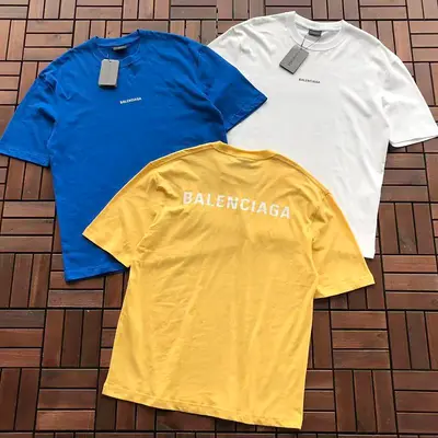 ￥~179 B🔥L🔥🔥🔥IA🔥A T-SHIRT 66041202 (im 180CM 68KG iwear size M in the photo)