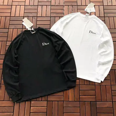 ￥~179 D🔥O🔥LONG-SLEEVE 77082713 (im 185CM 80KG iwear size M in the photo)