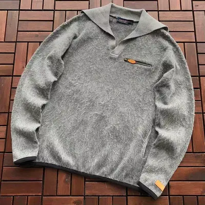 ￥~465 L🔥SWEATER FLEECE 66082705 (im 185CM 70KG iwear size S in the photo)