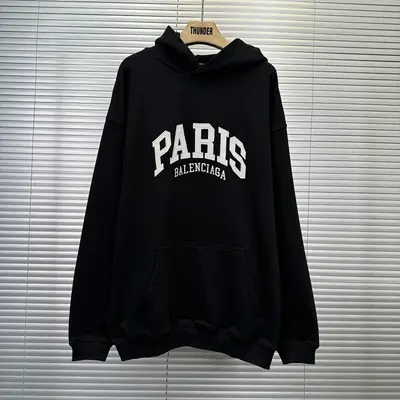 BG chest PARIS embroidered hoodie P: 318cny
