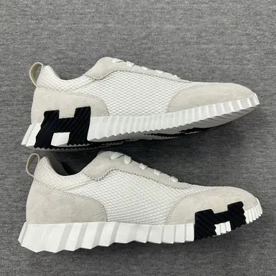 H-11 shoes price:568CNY