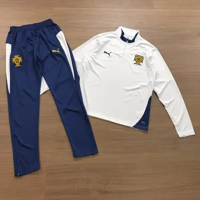 ￥~128 LONG SLEEVED FOOTBALL TROUSERS 03017351