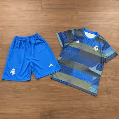 ￥~68 FOOTBALL KIDS T-SHIRT SHORTS 03017751