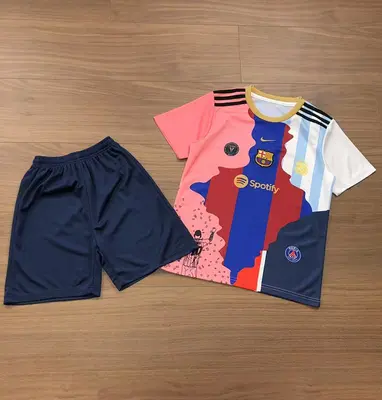 ￥~68 FOOTBALL KIDS T-SHIRT SHORTS 03018451