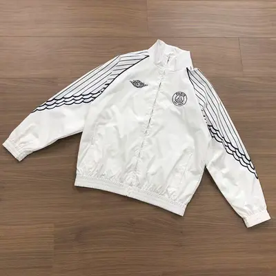 ￥~178 FOOTBALL JACKET 03019451