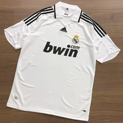 ¥~88 FOOTBALL T-SHIRT 03260651