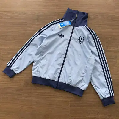 ￥~ 178 FOOTBALL JACKET 03261051