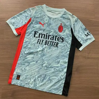 ¥~ 75 FOOTBALL 04052551