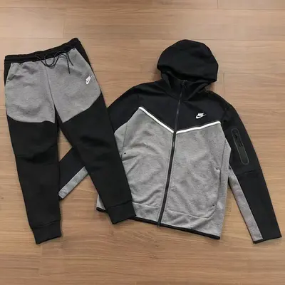 TOP ￥~165 TROUSERS ￥~138 N⭐K⭐ HOODIE TROUSERS 04101951