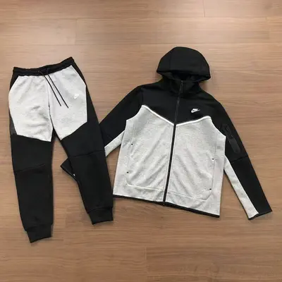 TOP ￥~165 TROUSERS ￥~138 N⭐K⭐ HOODIE TROUSERS 04101851
