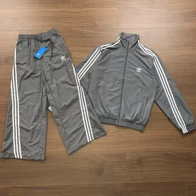 TOP¥~135 TROUSERS¥~115 AD⭐DAS JACKET TROUSERS 04223051